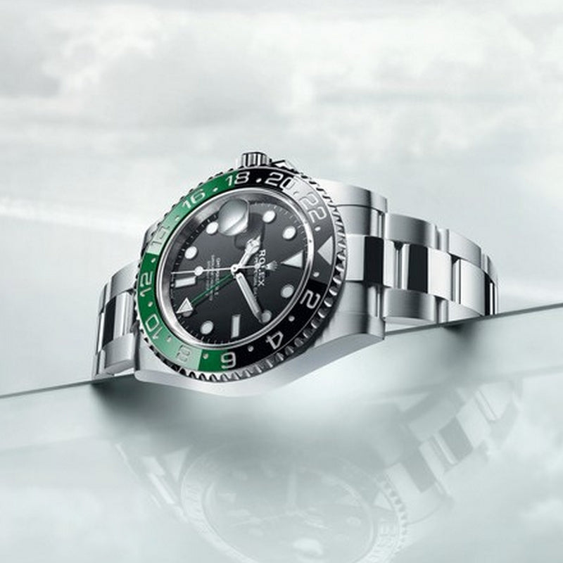 GМТ-Маѕter ІІ 126720VTNR Watch 40mm Oystersteel - Black and Green Cеrасhrоm Bezel